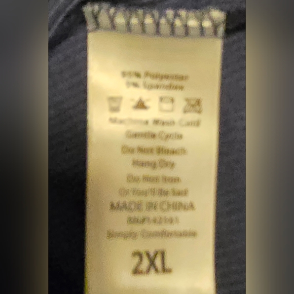 Lularoe LeeAnn Top 2X - Picture 4 of 4